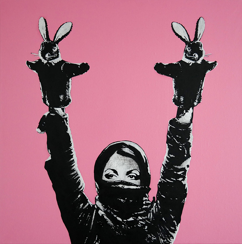 dot-dot-dot-protestor-canvas-pink-1