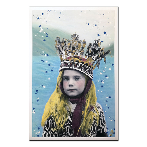 Sandie%20Carol%20-%20Fjordprinsessa%20plain%20print%20square