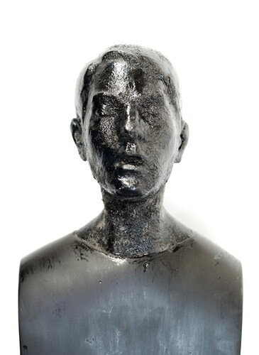 DSC_5364_core_nr3_head_web_438x600